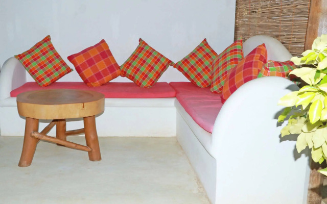 Roshanne Beach Resort