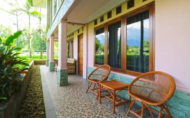 Aries Biru Resort