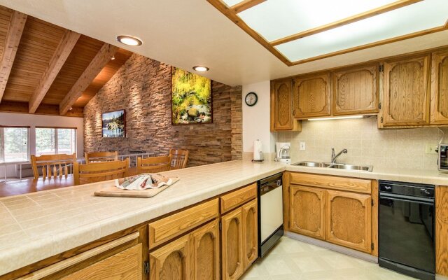 Lake Village Townhouse 78