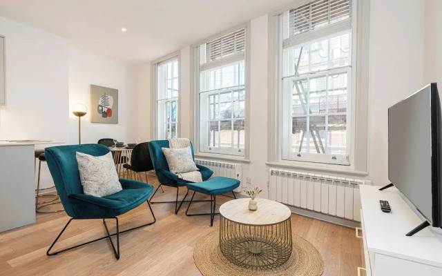 JOIVY Stylish 1 bed flats in Soho