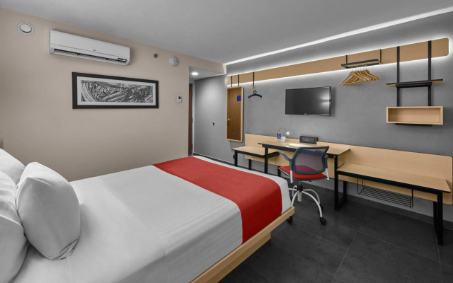 City Express by Marriott La Paz