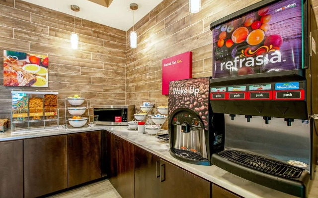 Comfort Suites Fishkill near Interstate 84