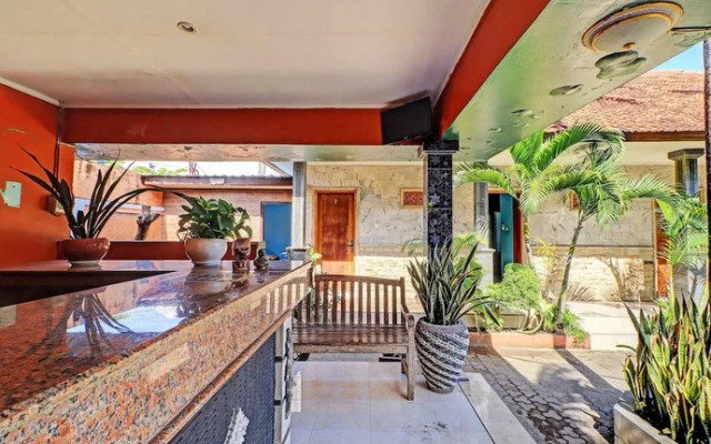OYO 92175 Surya Madu Guest House Near Pantai Kelan
