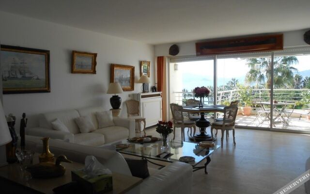 Karolina Properties - Appartement Commodore Croisette