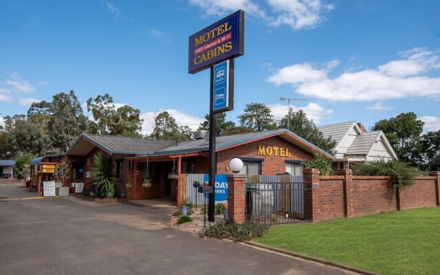 Golden Country Motel & Caravan Park