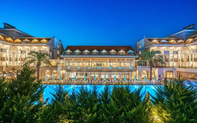 Side Story Resort & Spa