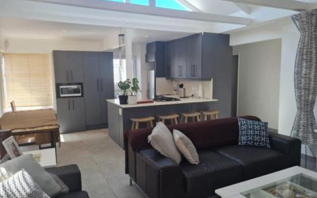 Point Village Accommodation - Wallace 9