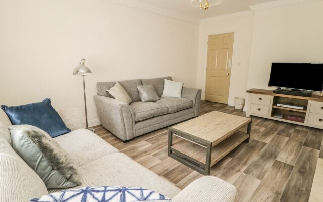 Moss Carr, Grimsby