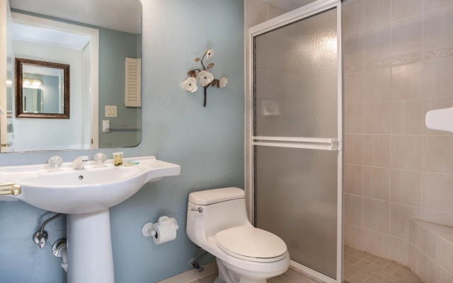 Nita's Sea Isles Condo