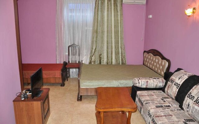 Favorit Guest House