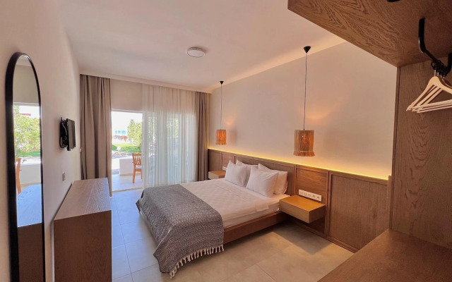 Lavinya Otel