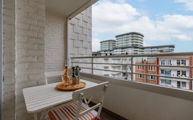 Sea View Apartment With Parking