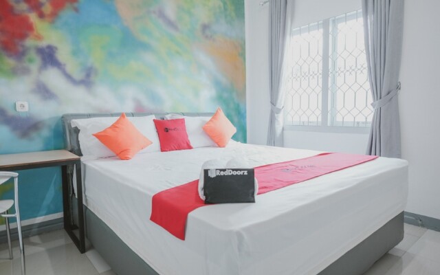 RedDoorz @ Beringin Jambi