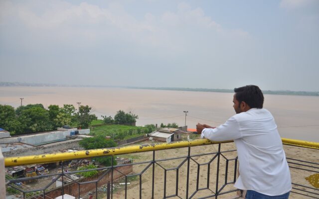 Ganga Guest House