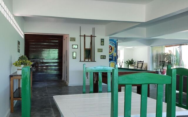 Lá na Praia Pousada e Hostel