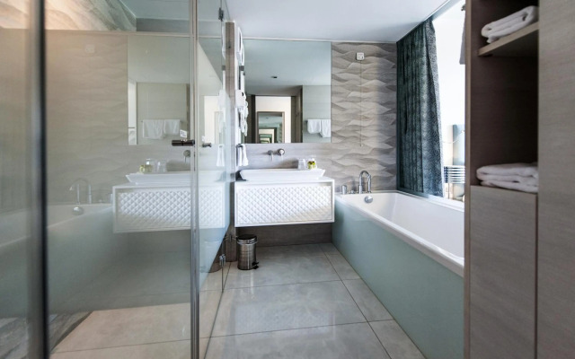 Hotel Arupinum