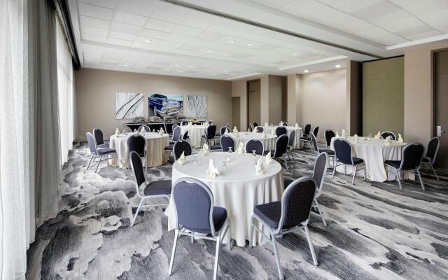 Embassy Suites by Hilton Detroit Troy Auburn Hills