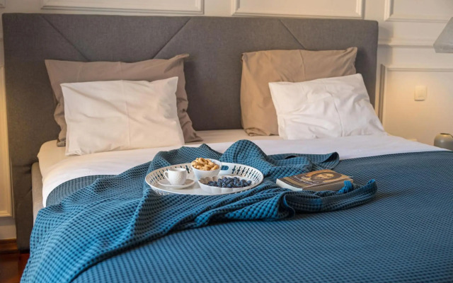 Luxury Seaview Apartment