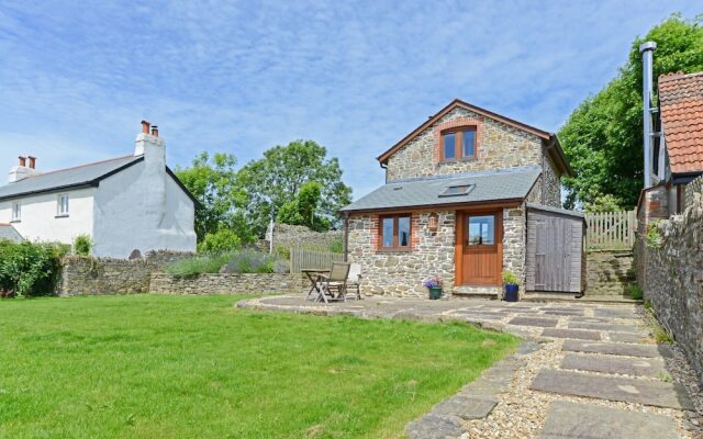 Romantic Holiday Home in Croyde Near Beach