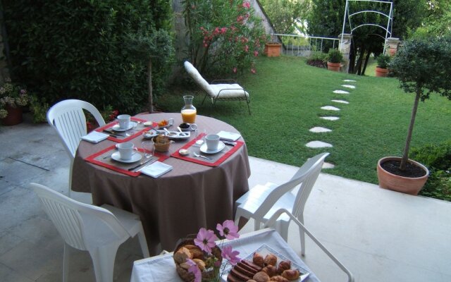 Chambres dhôtes Les Jardins De La Cathédrale