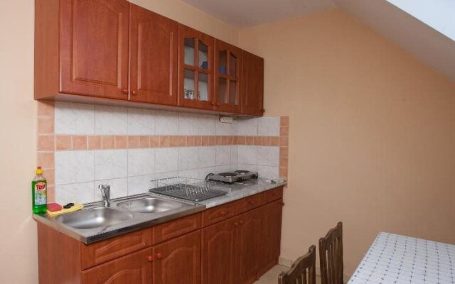 Páratlan Apartmanház