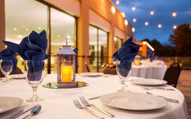 Radisson Hotel Nashville Airport