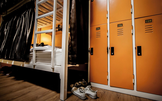 Thai Thai Hostel