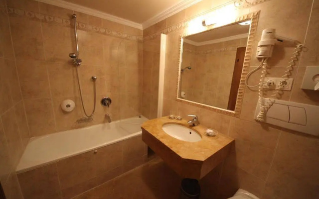 Hotel Almhof