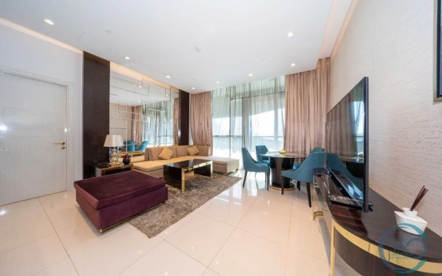 Exquisite 1 BR Apartment Upper Crest