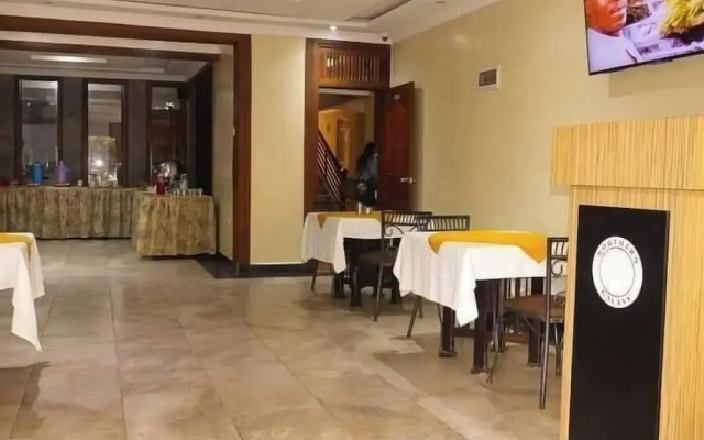 Northern Galaxy Hotel Isiolo
