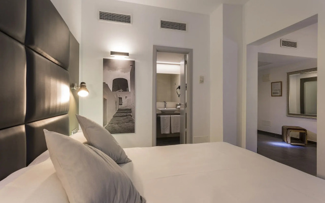 Palladium Hotel Cala Llonga - Adults Only