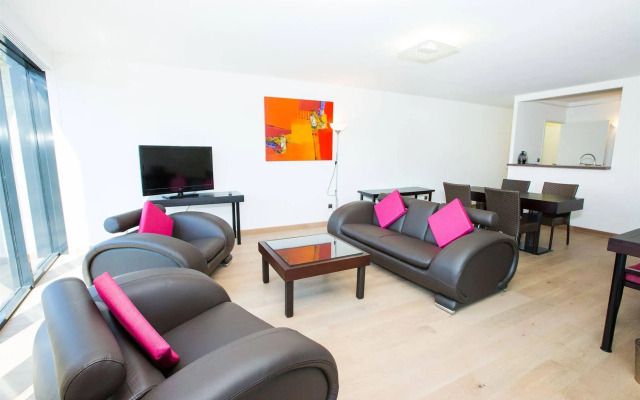 Le Pier Toulouse Hotel