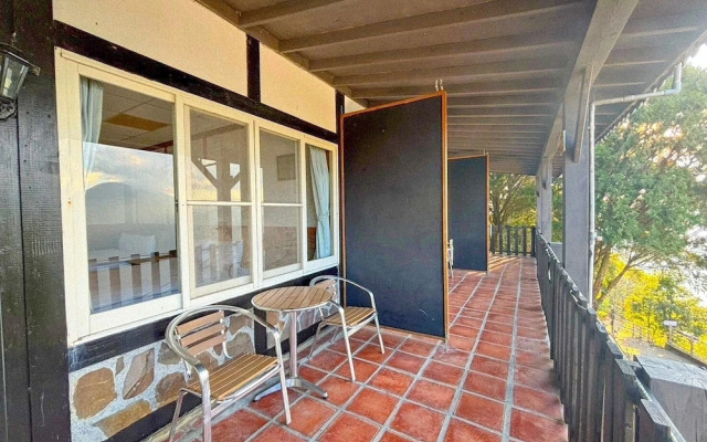 Zusin Shin Garden Hotel