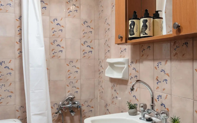Thelesi Apartments