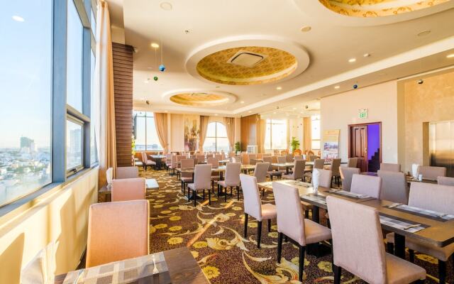 GIC Land Hotel by OYO Rooms