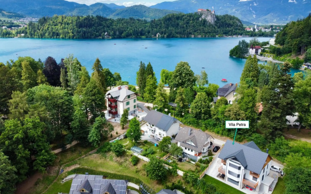 Vila Petra - Family apartment for 4 at Lake Bled