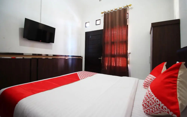 Wisma Fahza by OYO Rooms