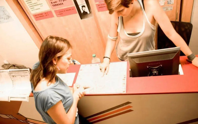 Be Sound Hostel Barcelona