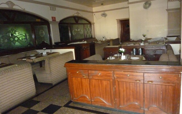 Hotel Shree Yash