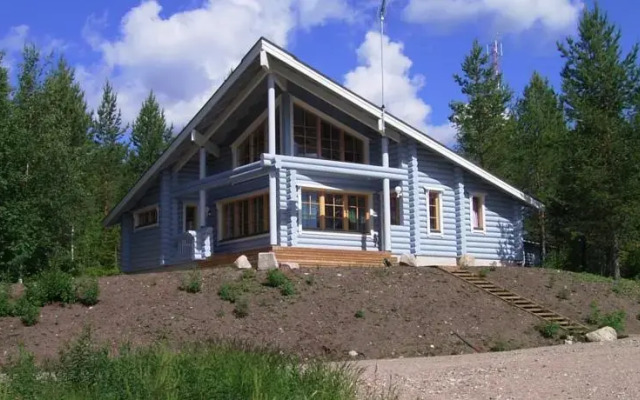 Hallantähti Cottages