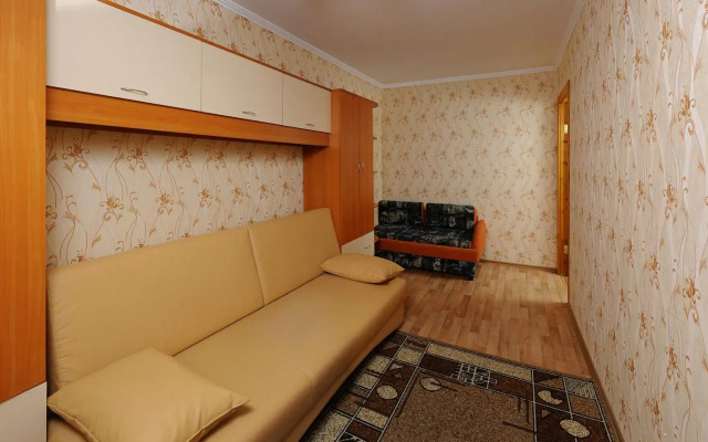 Apartments on Karl Marx Avenue 29A