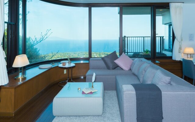 Suite Villa Panora Izu Akazawa
