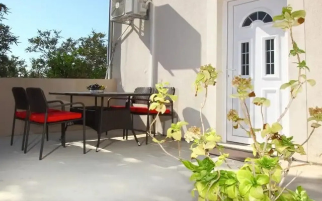 Apartments Dubreta - Superior Two Bedroom Apartment With Balcony