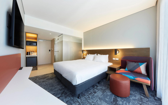Holiday Inn Express Sydney Airport by IHG