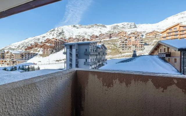 2 Bedroom Apartment With Parking and Balcony