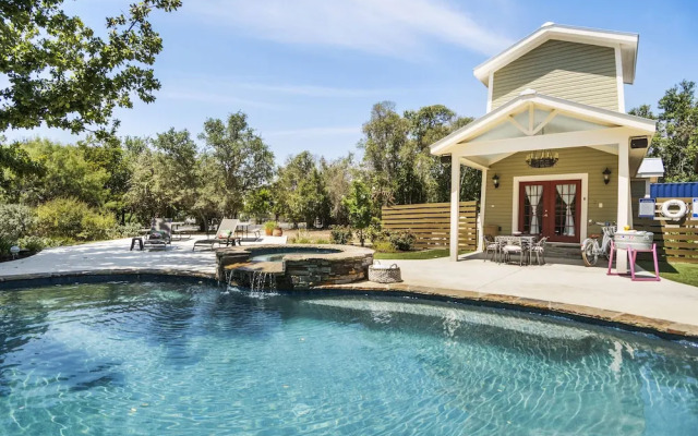 The Holekamp House Bed & Breakfast