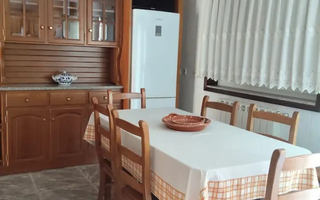 Sweet 3 Bedrooms Terrace Home Close Esposende