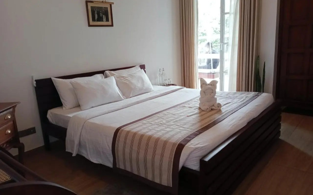 Blackwood Hotel