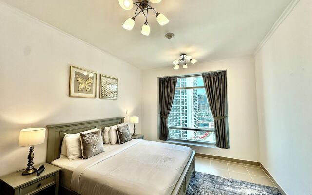 Lux BnB Burj Views