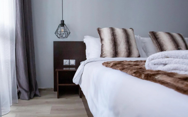 Lovely 1 Bedroom Apartment 5min FROM THE SKI LIFT!